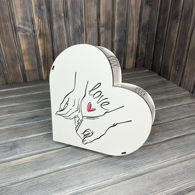 Коробка серце "Love руки" БІЛИЙ (21-18-7 см)